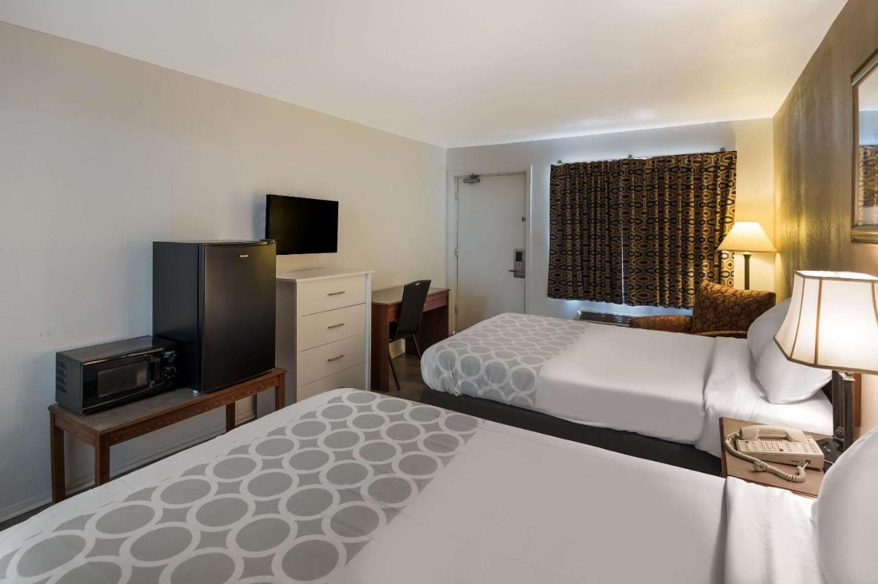 Rodeway Inn Brazil المظهر الخارجي الصورة